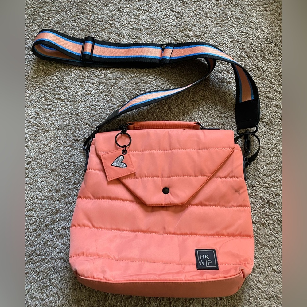 HKWP crossbody
